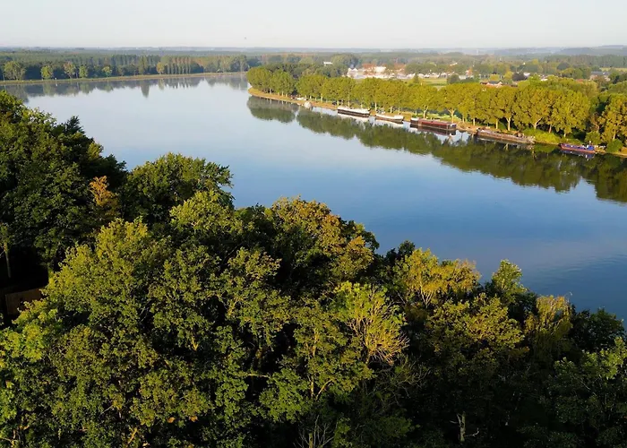 Hébergement de vacances Cozy With Pool Antoing