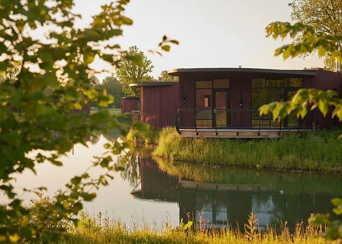 Cozy With Pool Hébergement de vacances Antoing